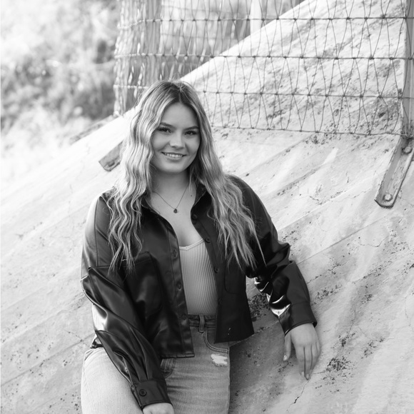 Meet your Posher, Rylee - Picture 1 of 1